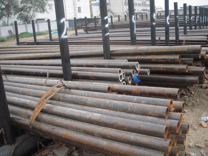 国内现货钢市连挫两周